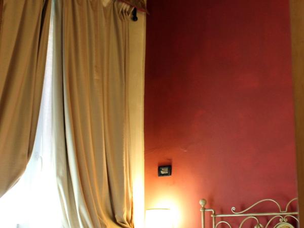Albergo delle Drapperie : photo 4 de la chambre petite chambre double