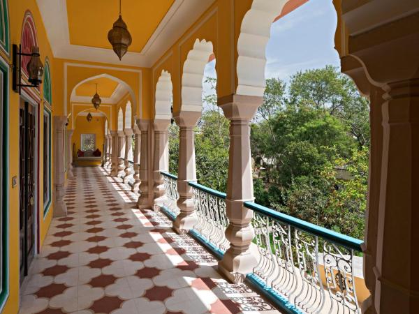 Hotel Narain Niwas Palace : photo 10 de la chambre deluxe double room- free early check in by 3 hours (subject to room availability),complimentary welcome drink,10% discount on food in imperial lancers,10% discount on spa