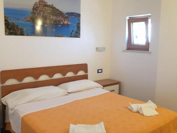 Hotel Mareluna Ischia : photo 8 de la chambre appartement - vue sur mer