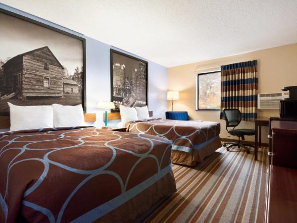 Super 8 by Wyndham Charlotte University : photo 3 de la chambre chambre double deluxe avec 2 lits doubles - non-fumeurs