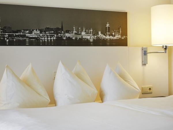 H4 Hotel Hamburg Bergedorf : photo 1 de la chambre chambre double standard