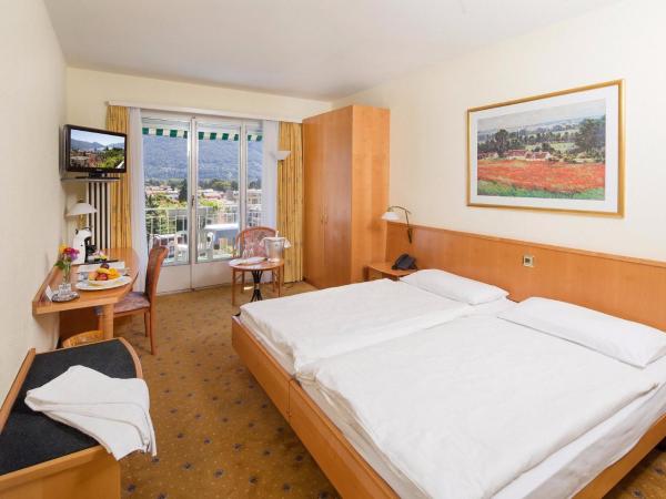 Hotel La Perla : photo 1 de la chambre panorama double room with balcony lake side