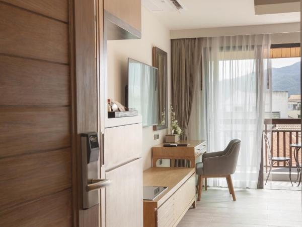 Jomkitti Boutique Hotel : photo 7 de la chambre grande chambre de luxe king avec balcon