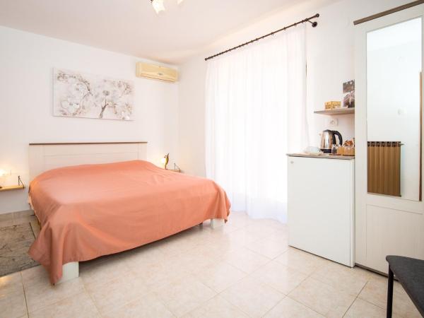 Villa Matohanca : photo 3 de la chambre chambre double avec balcon - vue sur mer