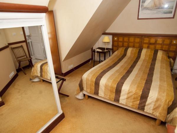 Manoir Du Cunningham : photo 2 de la chambre petite chambre double