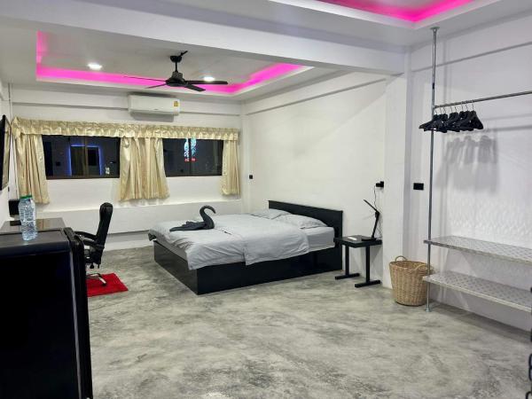 Splash Bar and Guesthouse : photo 3 de la chambre chambre double deluxe