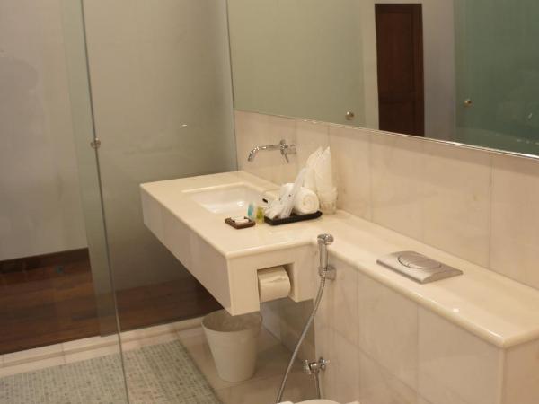 Heeren Palm Suites : photo 2 de la chambre suite junior de luxe