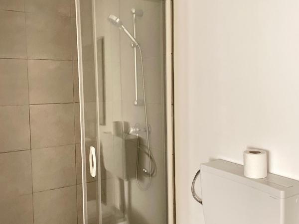 Roof Pellegrini : photo 10 de la chambre chambre simple standard avec douche