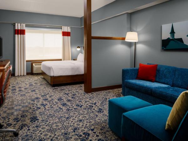 Four Points by Sheraton Louisville Airport : photo 3 de la chambre suite studio avec 1 lit king-size et canapé-lit