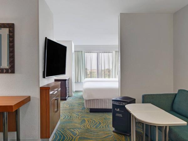 Springhill Suites Jacksonville : photo 1 de la chambre suite with two queen beds and sofa bed - allergy friendly