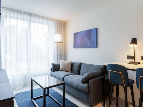 Residence Inn Ghent by Marriott : photo 3 de la chambre studio standard avec lit king-size - vue sur cour