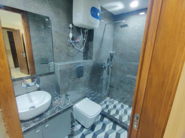 Covie East Of Kailash 52 : photo 2 de la chambre dortoir pour femmes