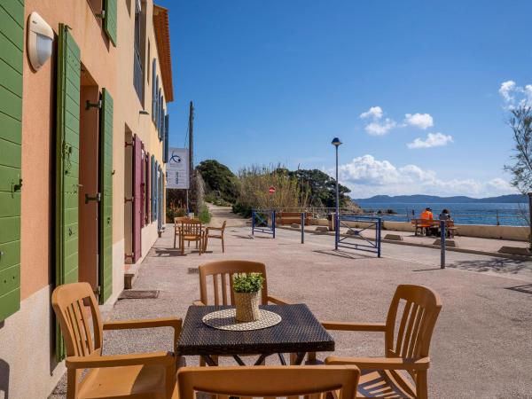 Résidence la Gabinière : photo 2 de la chambre appartement 2 chambres (6 personnes) - vue sur mer