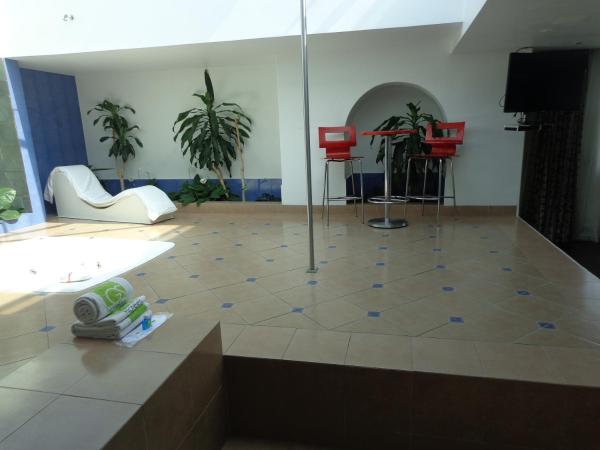 GS Cuernavaca Drive Inn - Adults Only : photo 3 de la chambre suite master
