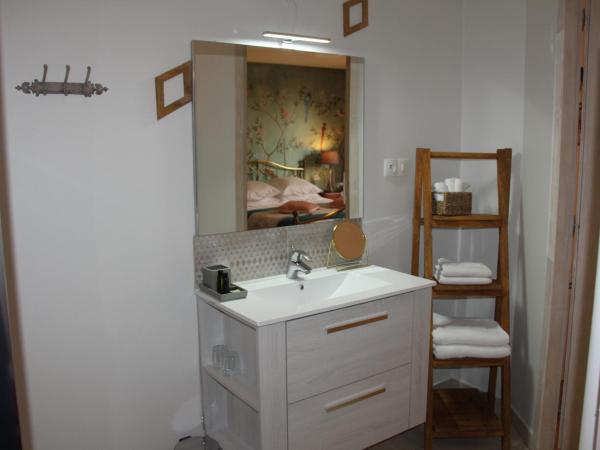 Le Clos de la Challangette : photo 7 de la chambre chambre double