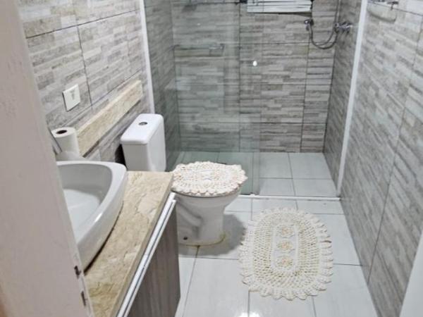 Hostel AJBJ Turismo : photo 3 de la chambre chambre double avec salle de bains privative