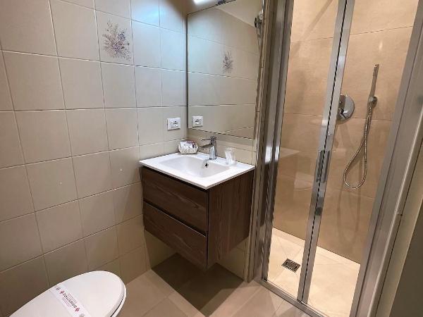 Hotel Cristina : photo 3 de la chambre chambre triple confort