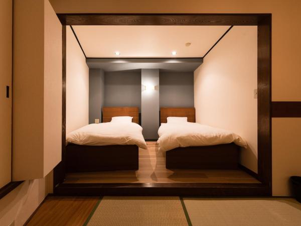 Tokyo Guest House Ouji Music Lounge : photo 6 de la chambre chambre lits jumeaux supérieure