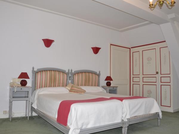 Malouinière Le Valmarin : photo 1 de la chambre chambre lits jumeaux