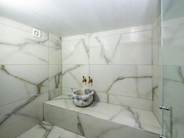 BOSPHORUS EXCLUSİVE RESİDENCE : photo 6 de la chambre chambre triple deluxe - vue sur mer