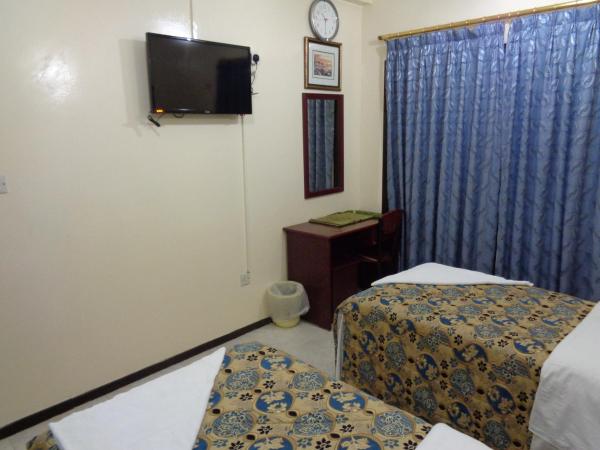 Deira Palace Hotel : photo 2 de la chambre chambre lits jumeaux standard