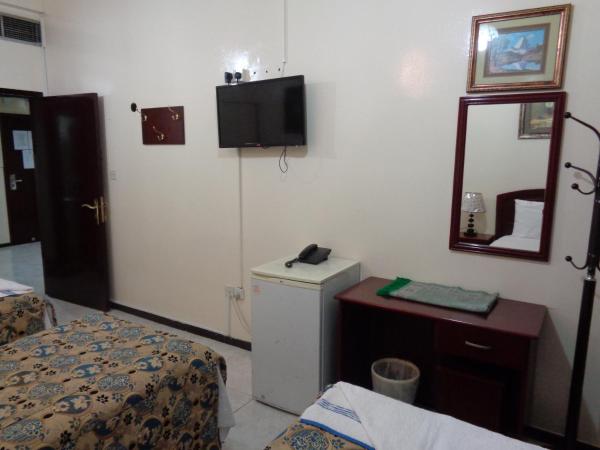 Deira Palace Hotel : photo 3 de la chambre chambre quadruple standard