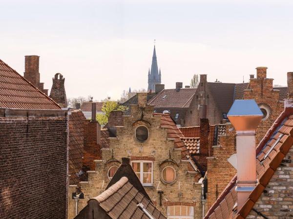 Bonrepo Room 105 : photo 8 de la chambre appartement