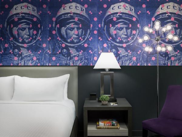 Studio Allston Hotel Boston : photo 4 de la chambre suite drink in the cosmos space