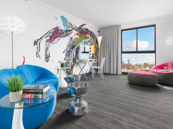 Studio Allston Hotel Boston : photo 3 de la chambre suite top of mind runway