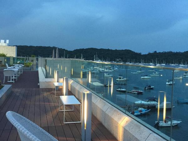 The Pier Hotel : photo 4 de la chambre hébergement supérieur avec terrasse