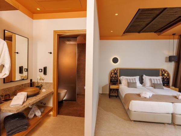 Palmera Beach Hotel & Spa - Adults Only : photo 2 de la chambre chambre premium avec hammam et jacuzzi