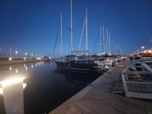 Excelente Velero Clásico en Valencia : photo 8 de la chambre mobile home