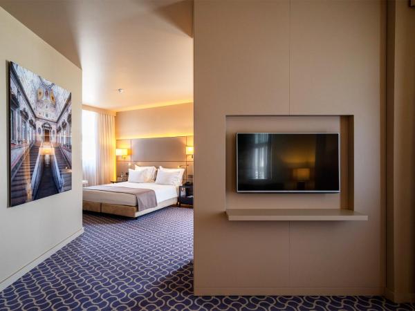 Hotel Dom Henrique - Downtown : photo 1 de la chambre suite premium deluxe