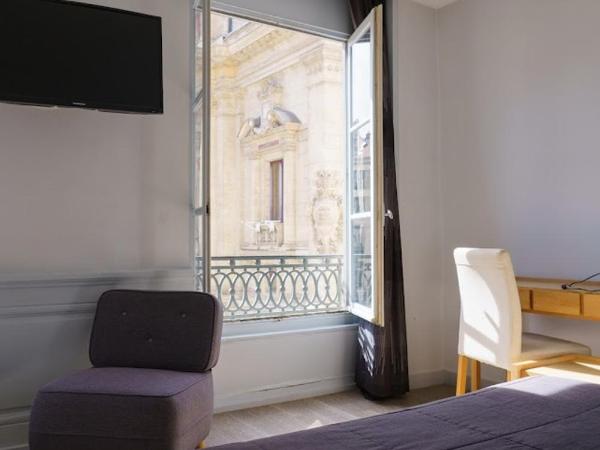 Hotel du Théatre : photo 5 de la chambre chambre triple supérieure