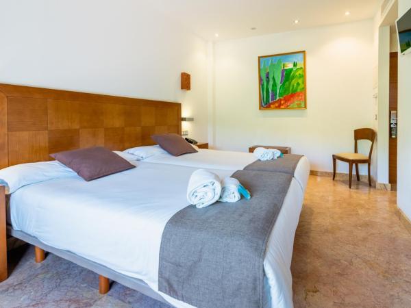 Hotel Riad Arruzafa : photo 4 de la chambre chambre lits jumeaux avec parking