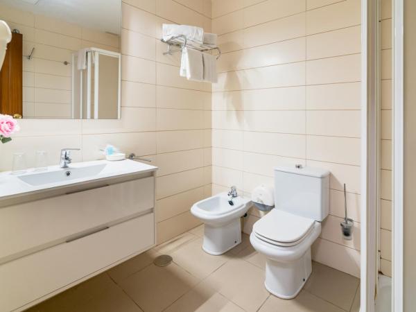 Hotel Riad Arruzafa : photo 10 de la chambre apartment ground floor and parking views