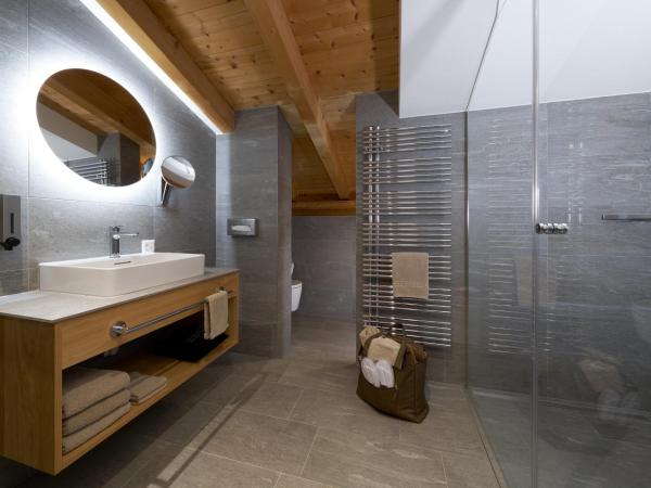 Aparthotel Grischuna : photo 3 de la chambre suite supérieure 