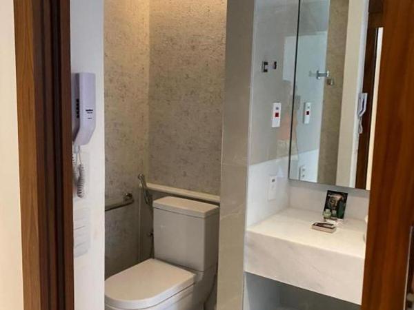 HOTEL NACIONAL : photo 6 de la chambre chambre lit king-size - vue sur mer