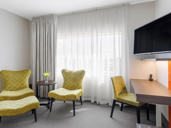 JetPark Auckland Airport Hotel : photo 5 de la chambre chambre lit king-size exécutive