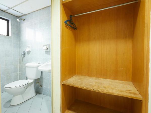 Tang City Hotel at Petaling Street : photo 4 de la chambre chambre simple standard