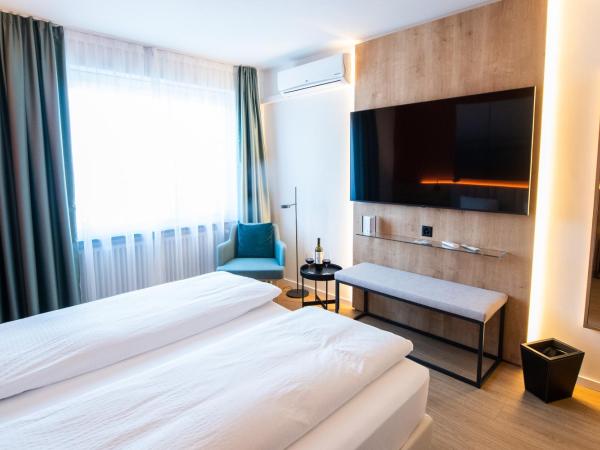 Ascona Lodge, Pool & Garden Retreat : photo 2 de la chambre chambre double