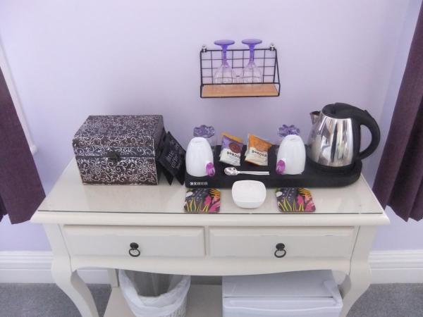 FourRooms - Couples Only : photo 10 de la chambre superior super king room - spring