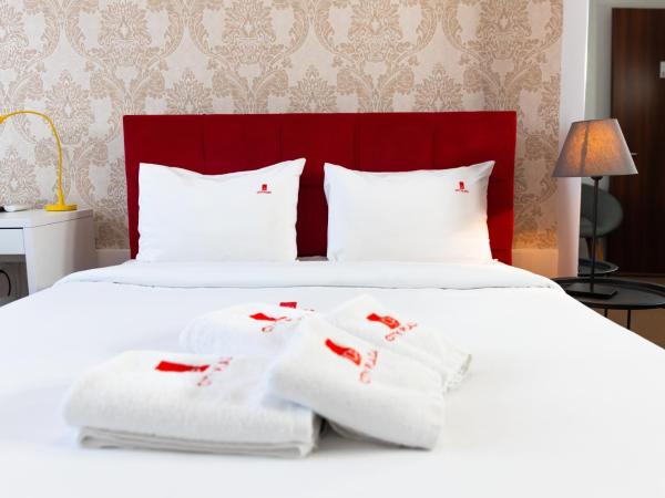 City Plaza Apartments & Rooms : photo 2 de la chambre chambre triple supérieure