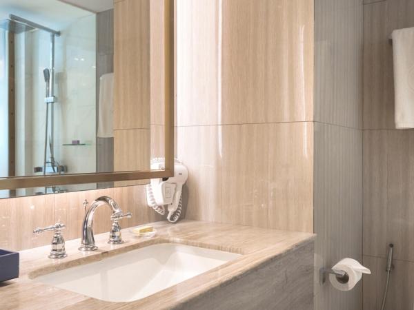 A-One The Royal Cruise Hotel Pattaya - SHA Extra Plus : photo 5 de la chambre chambre lits jumeaux deluxe