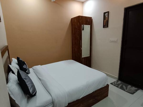 Hotel Greenoz : photo 5 de la chambre chambre double deluxe (2 adultes + 1 enfant)