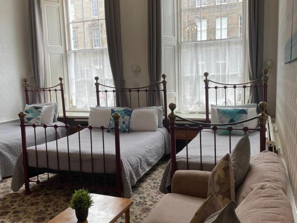 Atlas Guest House : photo 1 de la chambre chambre familiale (5 adultes)