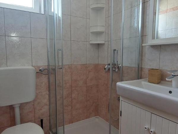 Apartments Nino 1 : photo 8 de la chambre appartement - vue sur mer