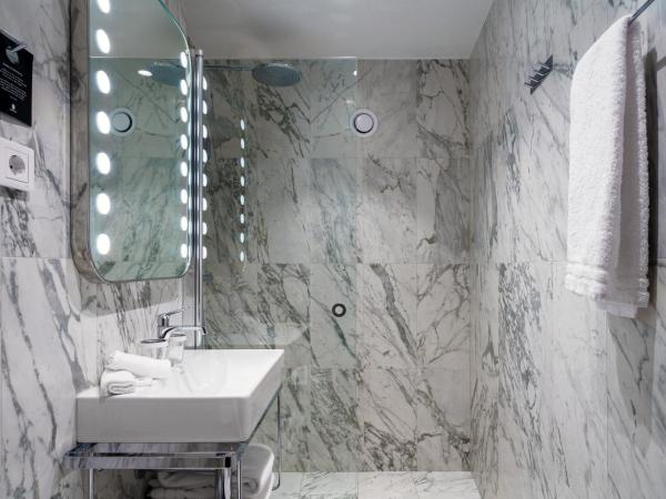 Berns, Historical Boutique Hotel & House of Entertainment since 1863 : photo 3 de la chambre hébergement supérieur spacieux