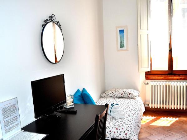 Chez Moi B&B : photo 8 de la chambre grande chambre double