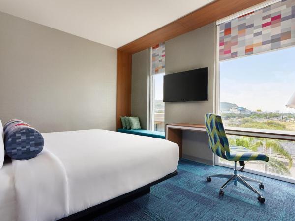 Aloft Queretaro : photo 1 de la chambre chambre lit king-size standard